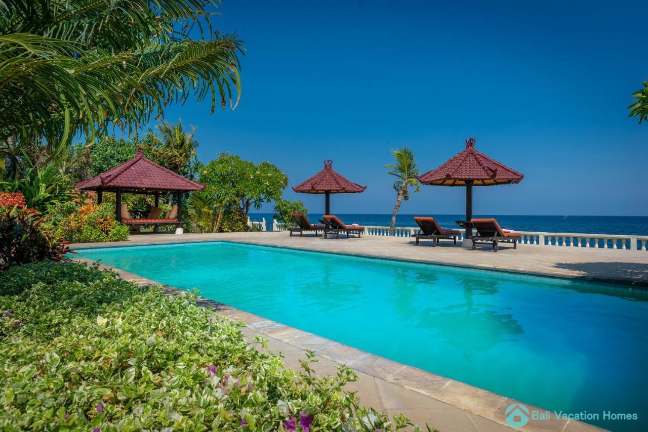 Villa Namaste - Beachfront At Lovina 10P, Pool, Bbq Banjar  Екстериор снимка