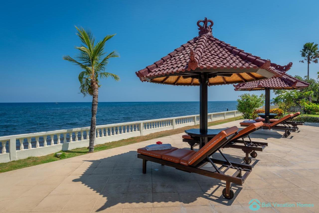 Villa Namaste - Beachfront At Lovina 10P, Pool, Bbq Banjar  Екстериор снимка