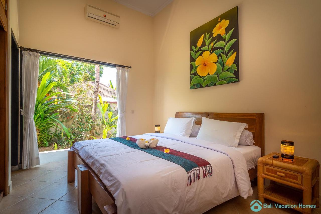 Villa Namaste - Beachfront At Lovina 10P, Pool, Bbq Banjar  Екстериор снимка