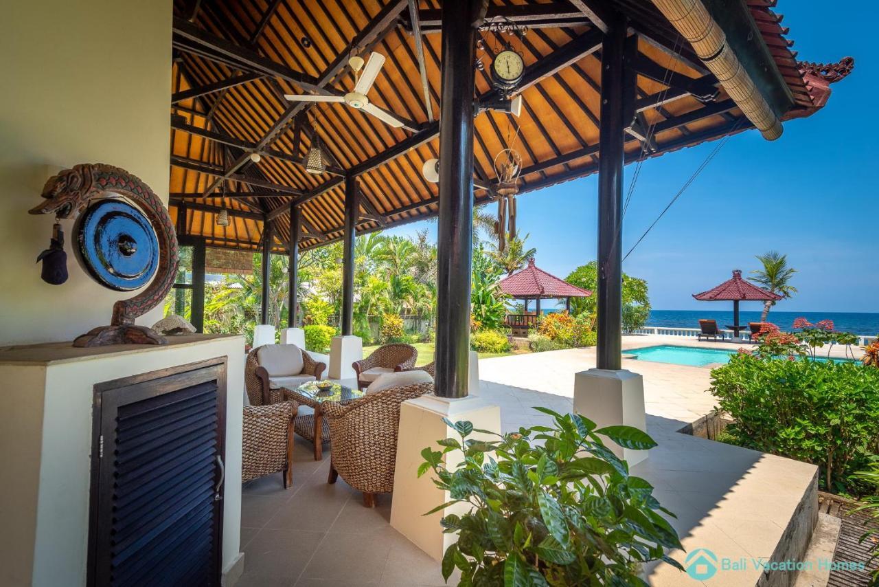 Villa Namaste - Beachfront At Lovina 10P, Pool, Bbq Banjar  Екстериор снимка